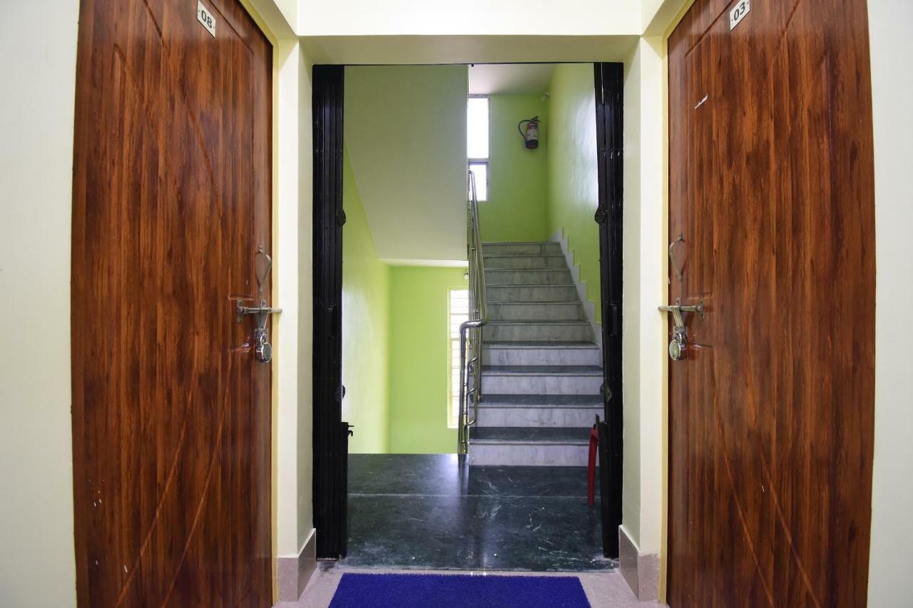 Oyo 43461 Atithya Guest House Sri Niketan Εξωτερικό φωτογραφία